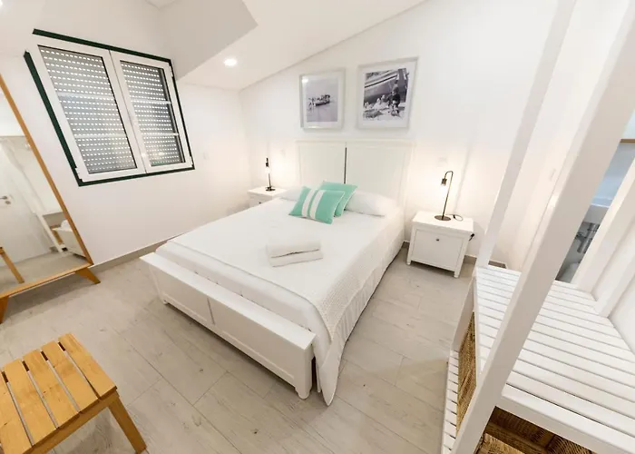 Farol Guest house 3*