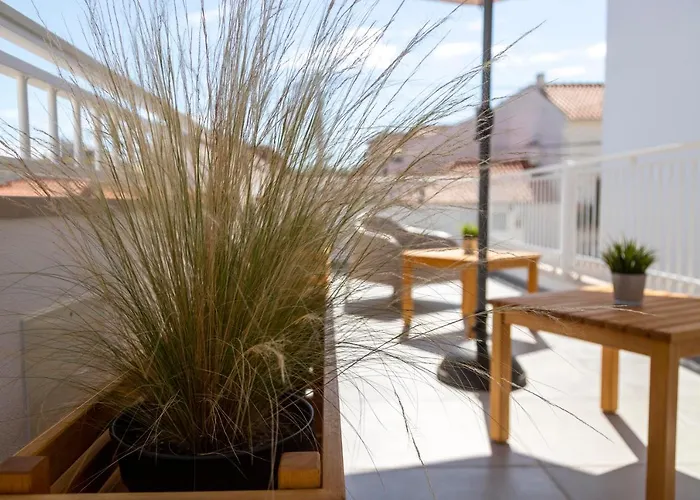 Farol Guest house 3*