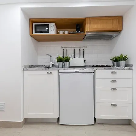 Farol Guest house 4*